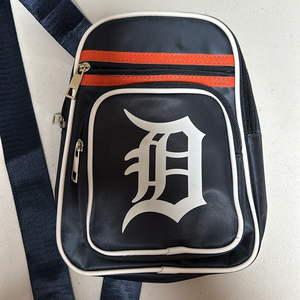 Detroit Tigers small backpack